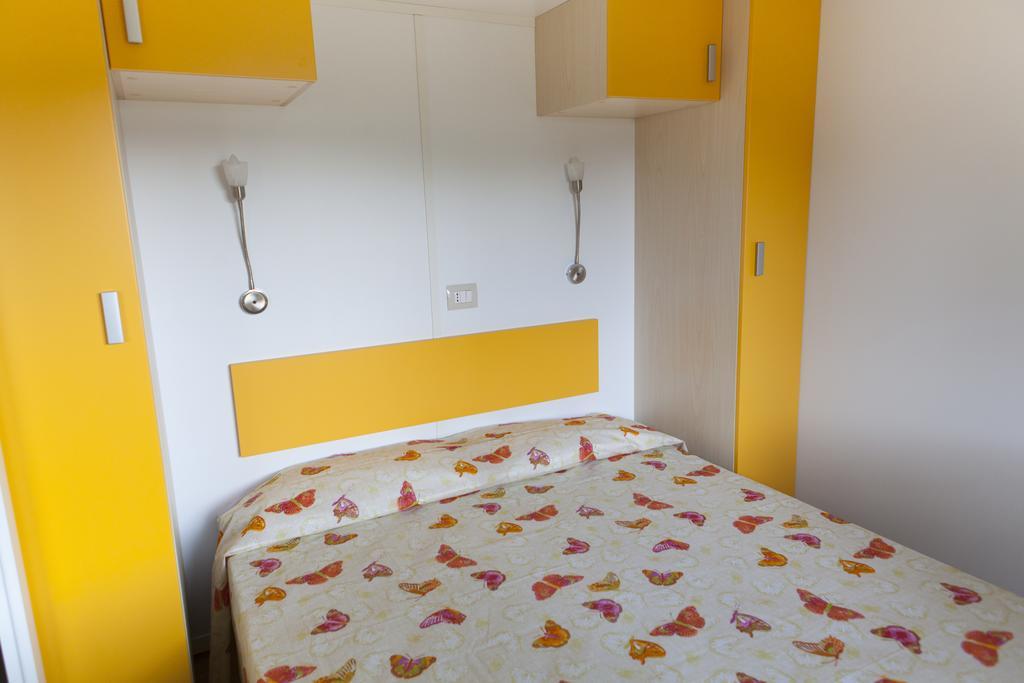 Camping Delfino Albenga Chambre photo