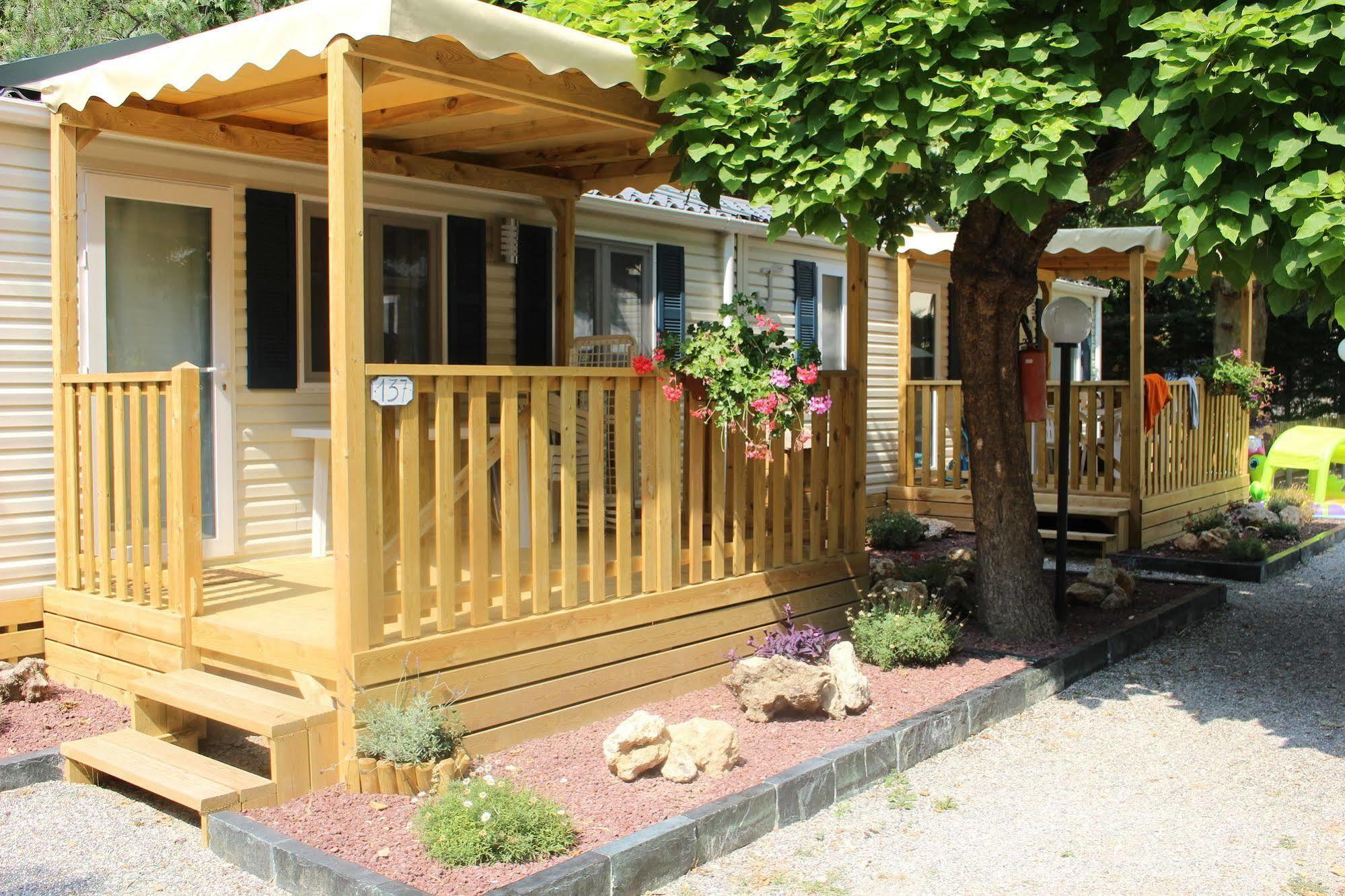 Camping Delfino Albenga Extérieur photo