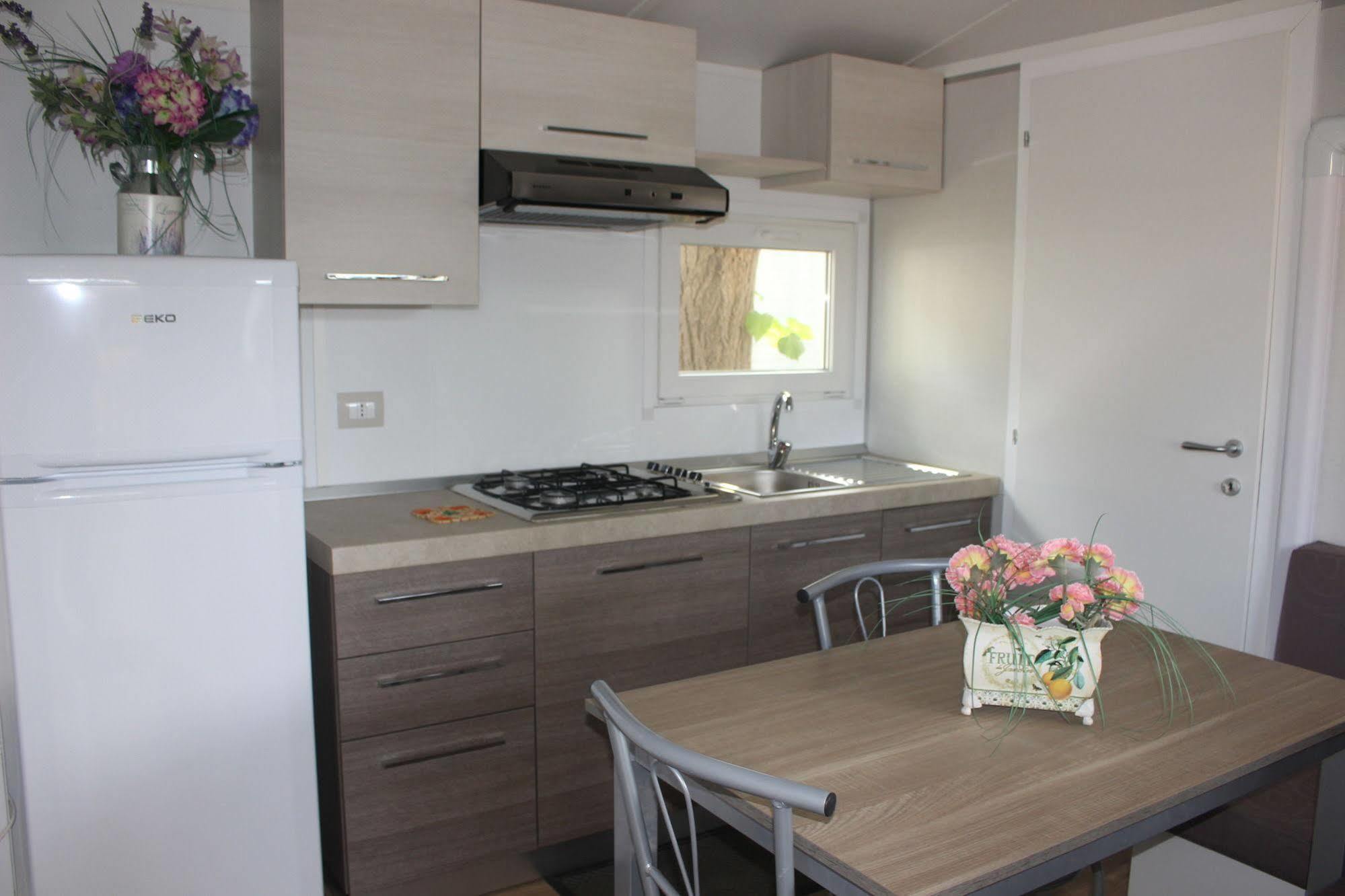Camping Delfino Albenga Extérieur photo